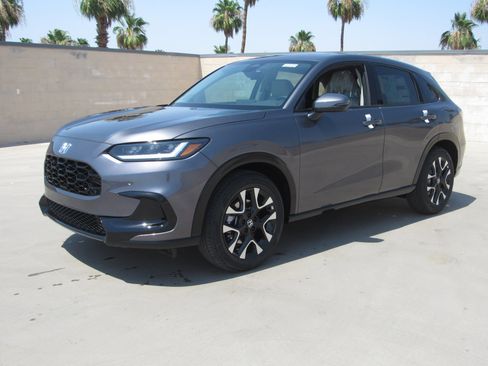 New 2026 Honda HR-V EX-L image 2