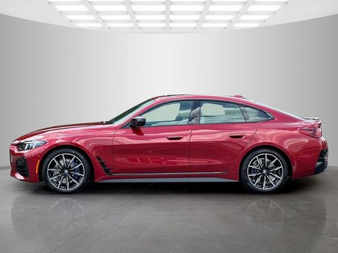 Used 2026 BMW M440i RWD image 3
