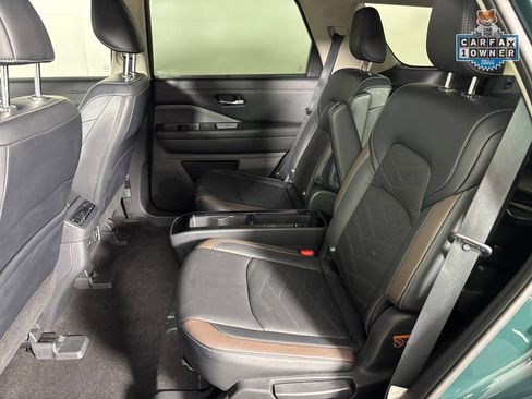 Used 2023 Nissan Pathfinder Platinum AWD/4WD image 30