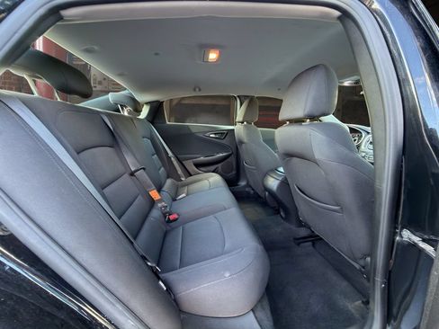 Certified 2020 Chevrolet Malibu LS FWD image 18