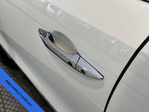 Used 2020 Acura MDX SH-AWD image 9