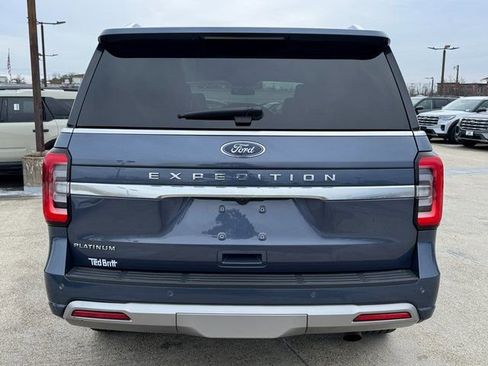 Certified 2023 Ford Expedition Platinum image 9