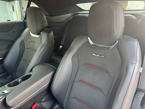 Used 2023 Chevrolet Camaro ZL1 RWD image 17