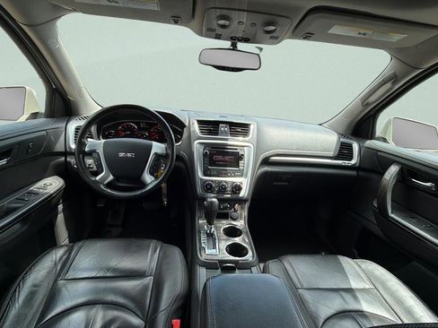 Used 2014 GMC Acadia SLT AWD/4WD image 9