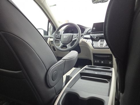 New 2026 Honda Odyssey Elite image 26