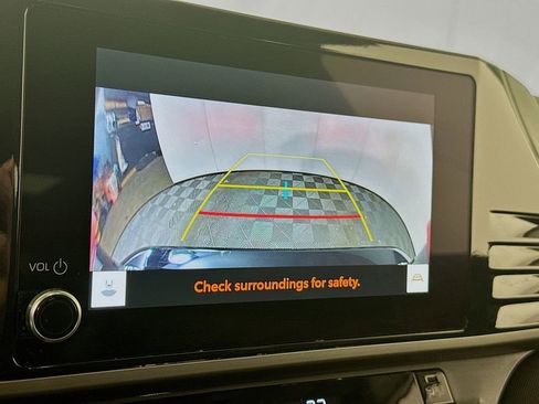 Certified 2025 Toyota Camry LE image 18