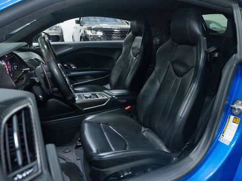 Used 2017 Audi R8 V10 image 28