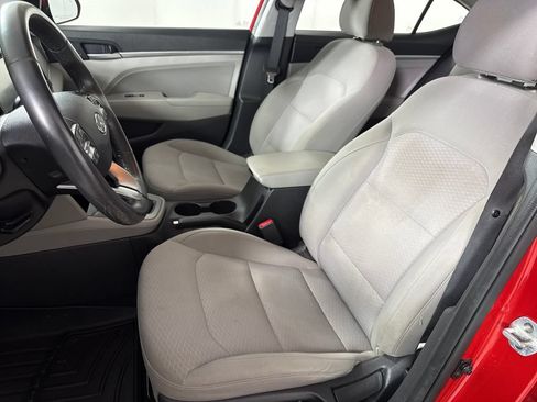 Used 2020 Hyundai Elantra Value Edition FWD image 11