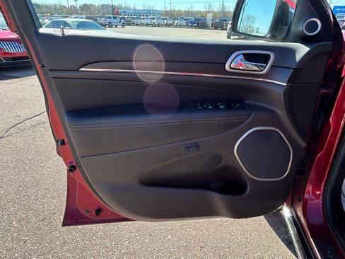 Used 2014 Jeep Grand Cherokee Summit image 15