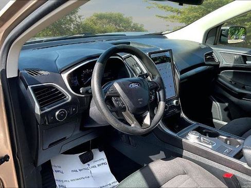 Certified 2021 Ford Edge SE FWD image 14