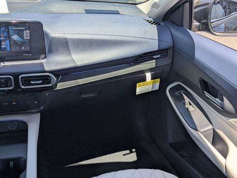 New 2026 Nissan Sentra SL FWD image 22