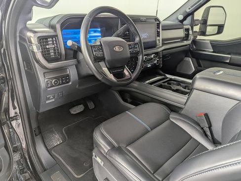 Used 2026 Ford F250 Platinum AWD/4WD image 12