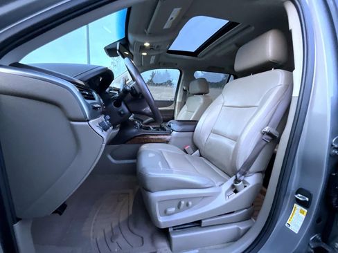 Used 2017 Chevrolet Tahoe Premier image 11