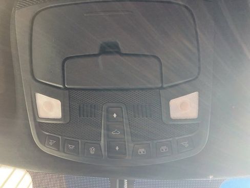 Used 2019 Ford Expedition XLT w/ Equipment Group 202A image 11