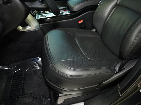 Used 2020 Land Rover Range Rover HSE AWD/4WD image 18