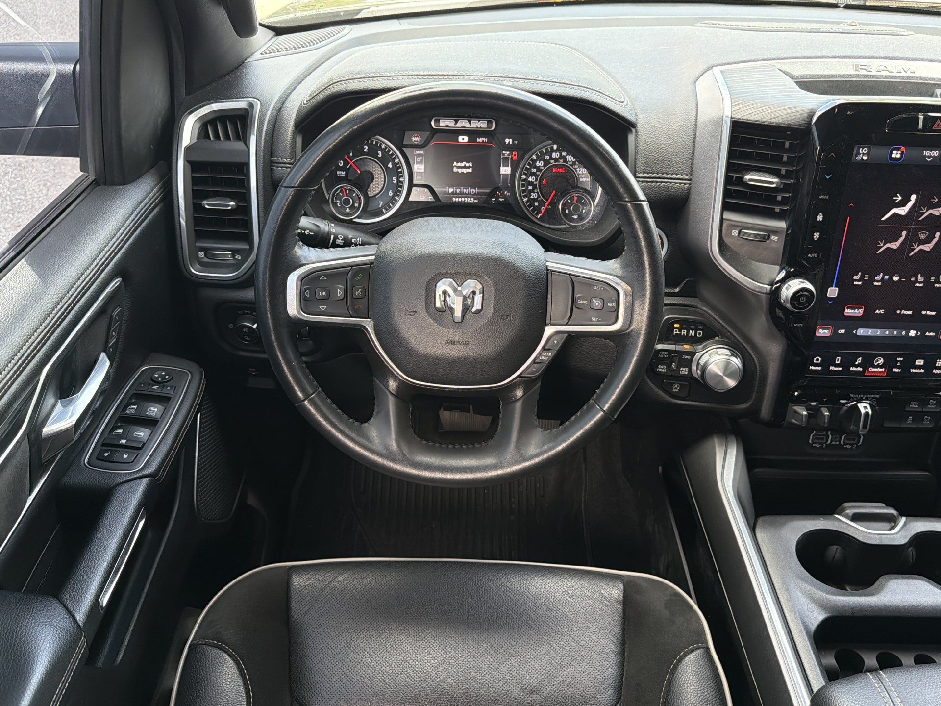Used 2023 RAM 1500 Laramie AWD/4WD image 14