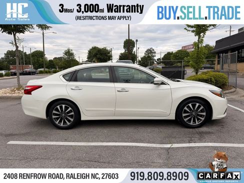 Used 2016 Nissan Altima 2.5 SL w/ 2.5 Technology w/LED Package FWD image 6