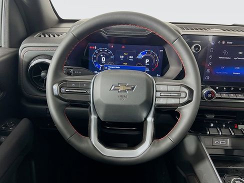 New 2026 Chevrolet Colorado Z71 image 11