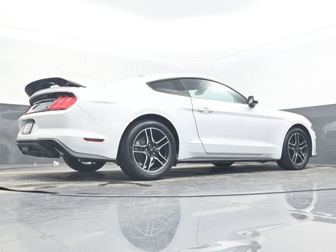 Used 2020 Ford Mustang Premium image 25