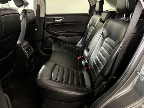 Used 2024 Ford Edge SEL image 23