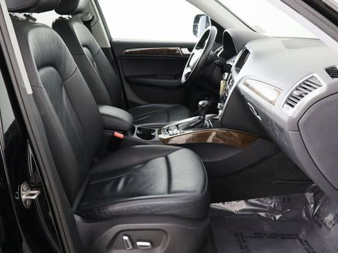 Used 2015 Audi Q5 2.0T Premium image 18