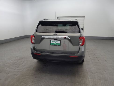 Used 2020 Ford Explorer XLT w/ Comfort Package image 7