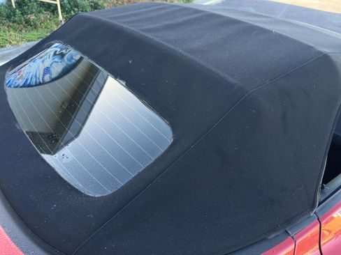 Used 2005 Chrysler Crossfire Limited image 18