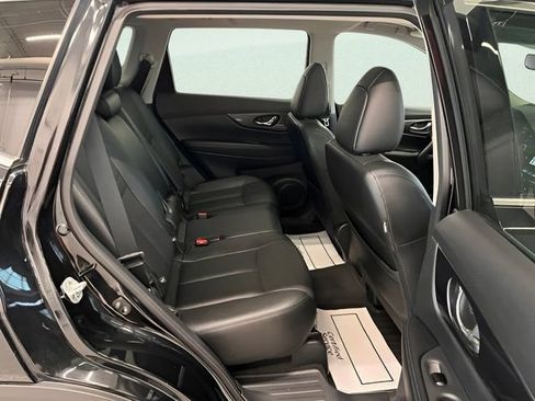Used 2016 Nissan Rogue SL w/ SL Premium Package AWD/4WD image 13