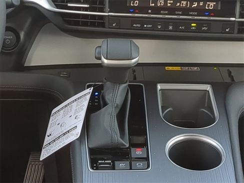 New 2026 Toyota Sienna XLE image 19