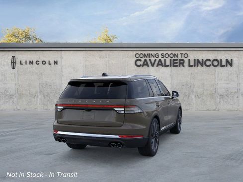 New 2026 Lincoln Aviator Reserve image 8