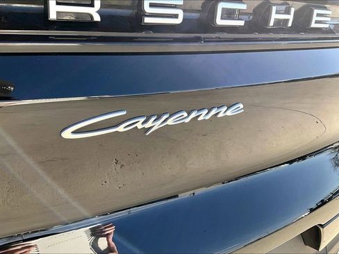 Used 2024 Porsche Cayenne image 45