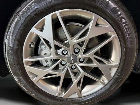 Used 2025 Genesis GV70 2.5T w/ Advanced Package image 35