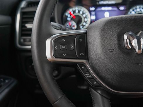 Used 2025 RAM 1500 Big Horn AWD/4WD image 24