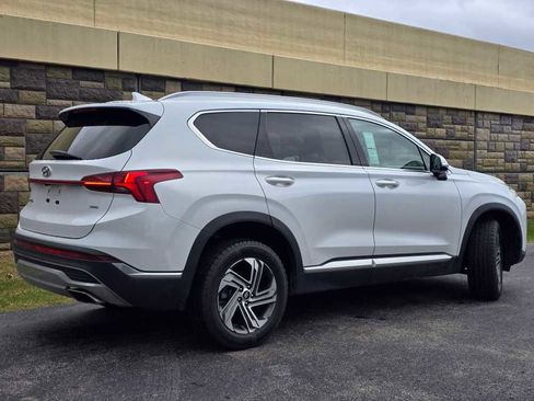 Used 2022 Hyundai Santa Fe SEL w/ Convenience + Premium Package image 9
