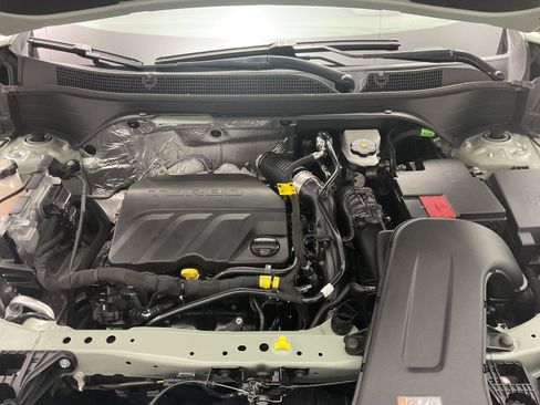 Certified 2025 Chevrolet Trax ACTIV FWD image 19