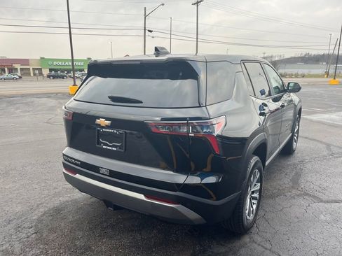 Used 2025 Chevrolet Equinox LT image 5