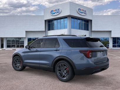 New 2026 Ford Explorer ST-Line w/ ST-Line Street Pack
