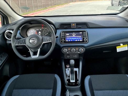 New 2025 Nissan Versa SV w/ Trunk Package FWD image 5