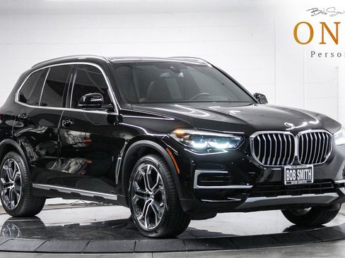 Certified 2023 BMW X5 sDrive40i w/ Premium Package image 1
