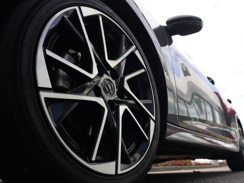 Certified 2025 Nissan Sentra SR image 13