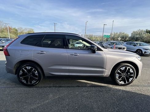 New 2026 Volvo XC60 B5 Plus w/ Climate Package image 9