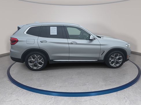 Used 2021 BMW X3 xDrive30i w/ Convenience Package AWD/4WD image 4