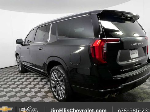 Certified 2025 GMC Yukon XL Denali Ultimate AWD/4WD image 30