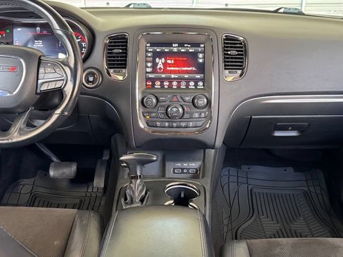 Used 2020 Dodge Durango GT RWD image 3