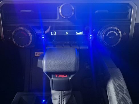 New 2026 Toyota 4Runner Limited AWD/4WD image 27