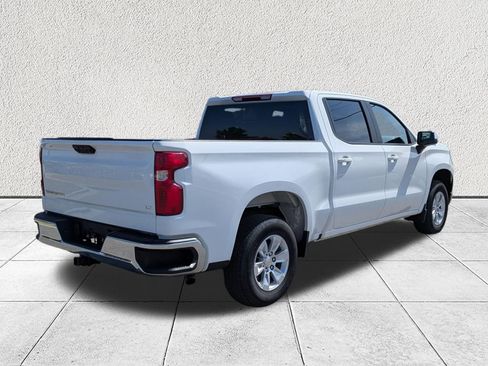 Used 2025 Chevrolet Silverado 1500 LT RWD image 3