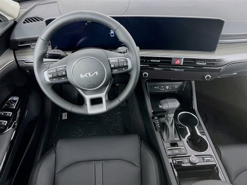 New 2026 Kia K5 EX FWD image 19