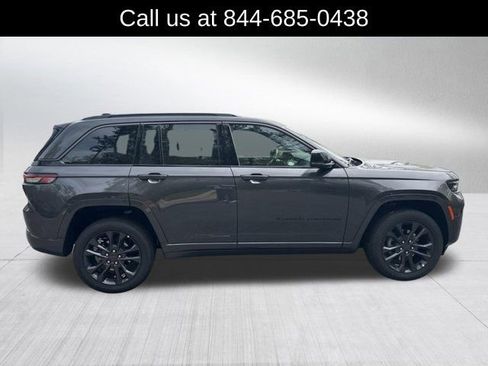 New 2026 Jeep Grand Cherokee Limited AWD/4WD image 4