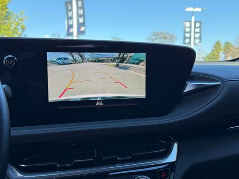 Used 2024 Buick Envista Sport Touring image 28