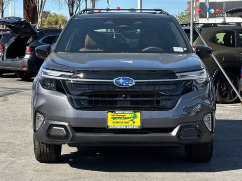 Used 2026 Subaru Forester Touring AWD/4WD image 9